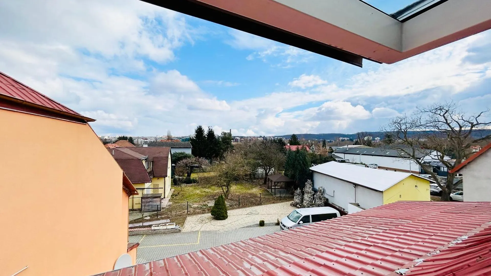 Villa Apartments With Free Parking Prague 5