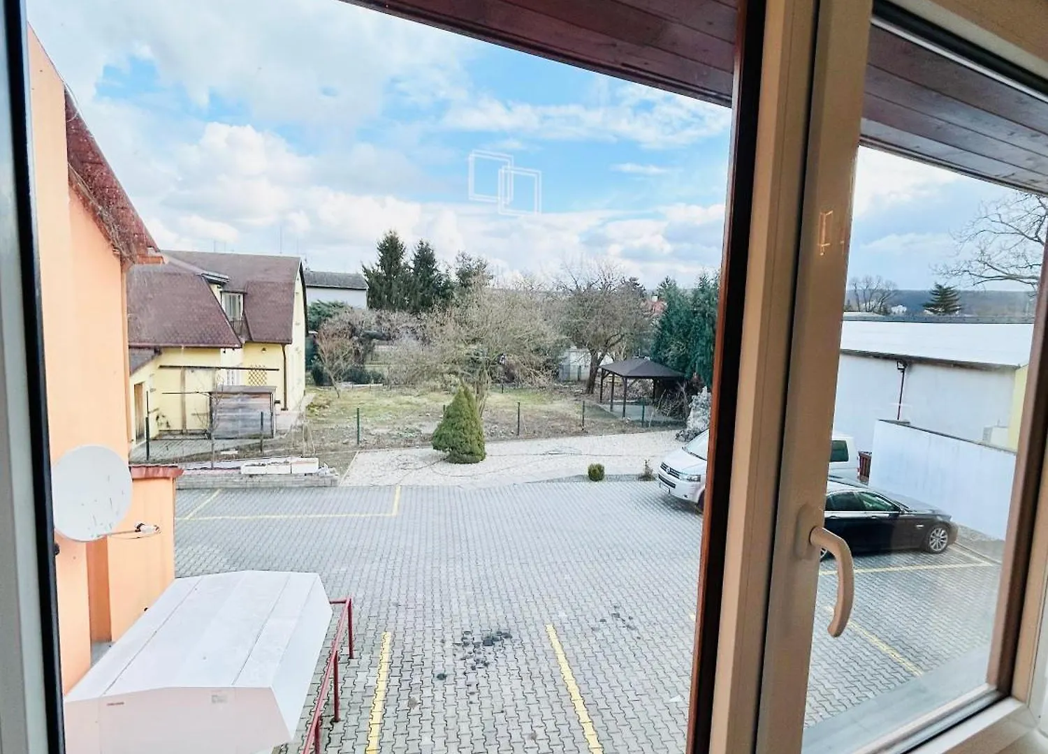 Villa Apartments With Free Parking Prague 5 Czech Republic