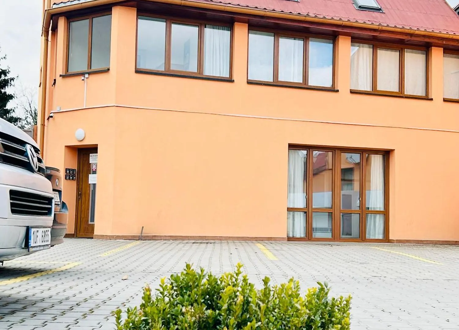 Villa Apartments With Free Parking Prague 5 Czech Republic