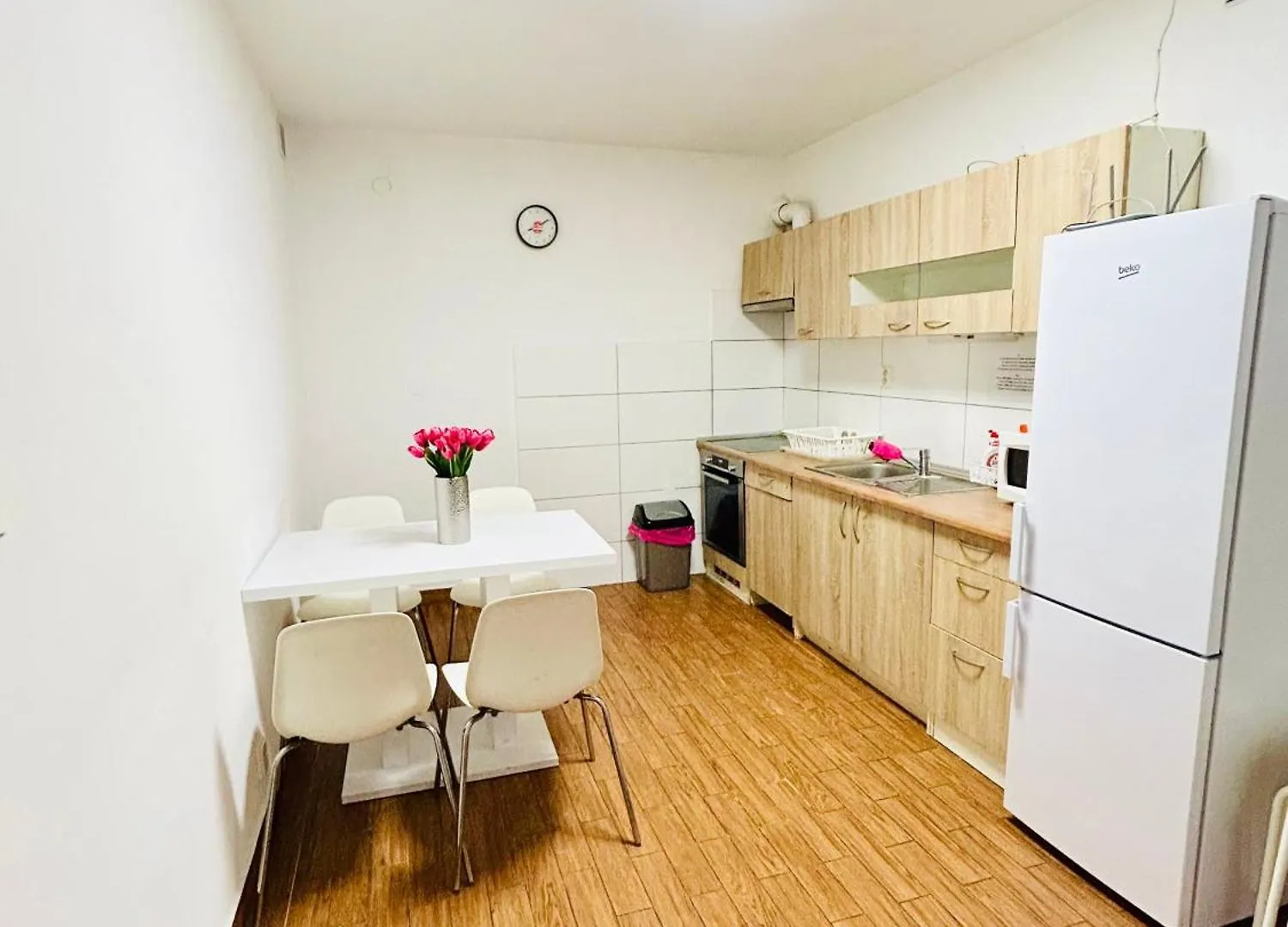Villa Apartments With Free Parking Prague 5 0*,