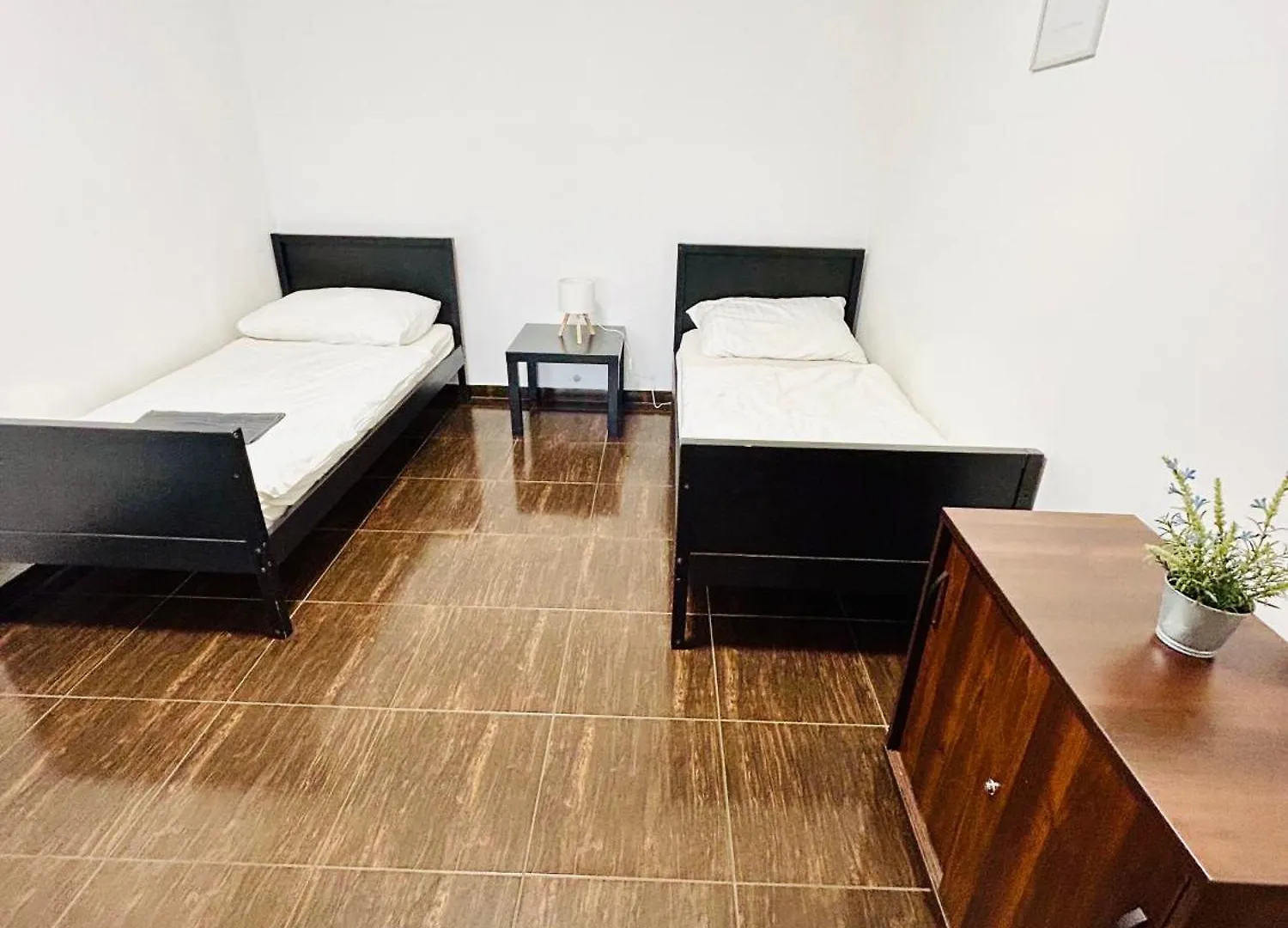 Villa Apartments With Free Parking Prague 5